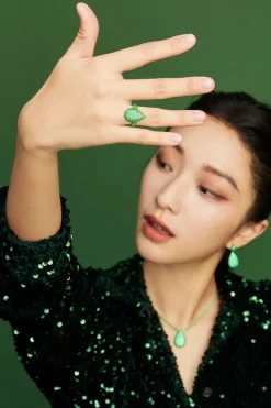 APM Monaco Bague Goutte Verte^ Bagues