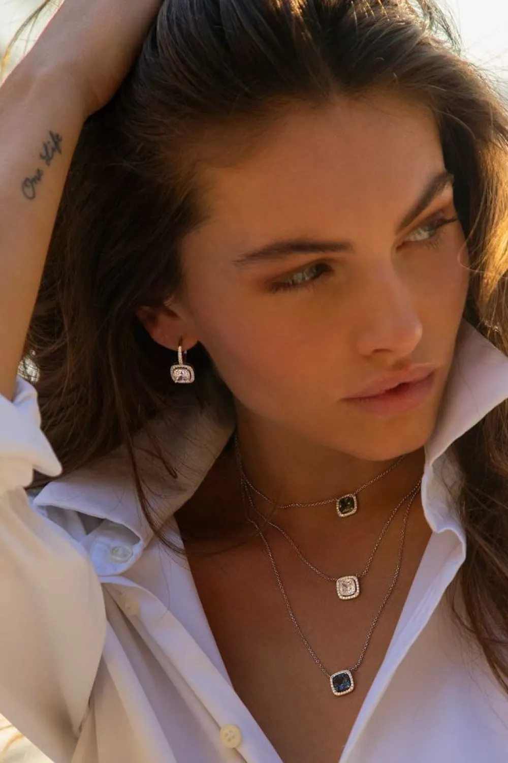 APM Monaco Boucles D'Oreille Pierre Carree^ Boucles D'Oreilles
