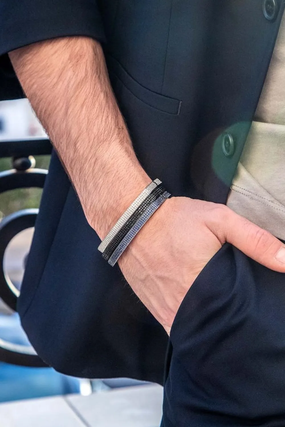 APM Monaco Bracelet Jonc Bold Pave^ Bracelets