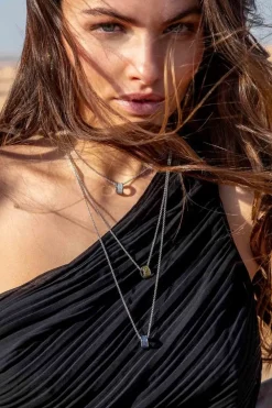 APM Monaco Collier Ajustable Avec Pendentif Anneau Pave^ Colliers