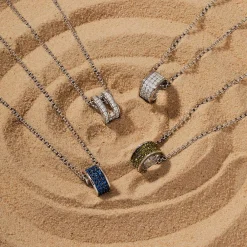 APM Monaco Collier Ajustable Avec Pendentif Anneau Pave^ Colliers