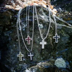 APM Monaco Collier Ajustable Croix Pave^ Colliers